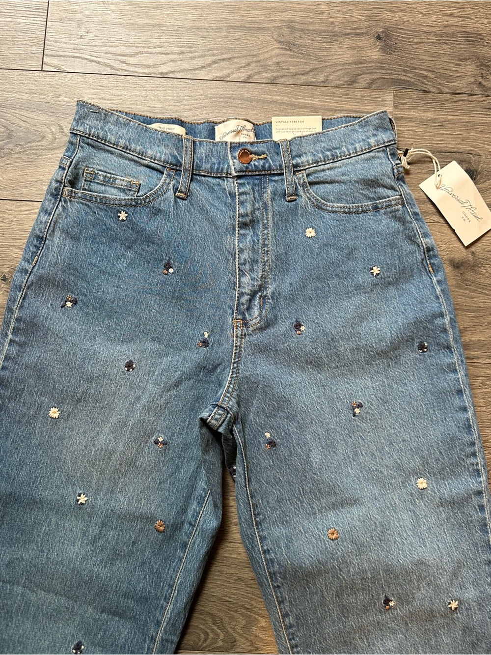 Universal Thread High-Rise Blue Jeans with Metallic Star Embellishments - Picture 2 of 6